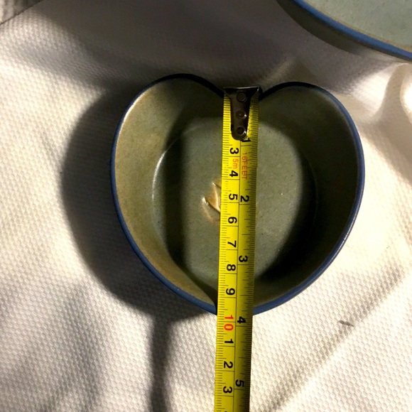 Crowning Touch~Heart Shaped Bowls from Philippines - Picture 9 of 11